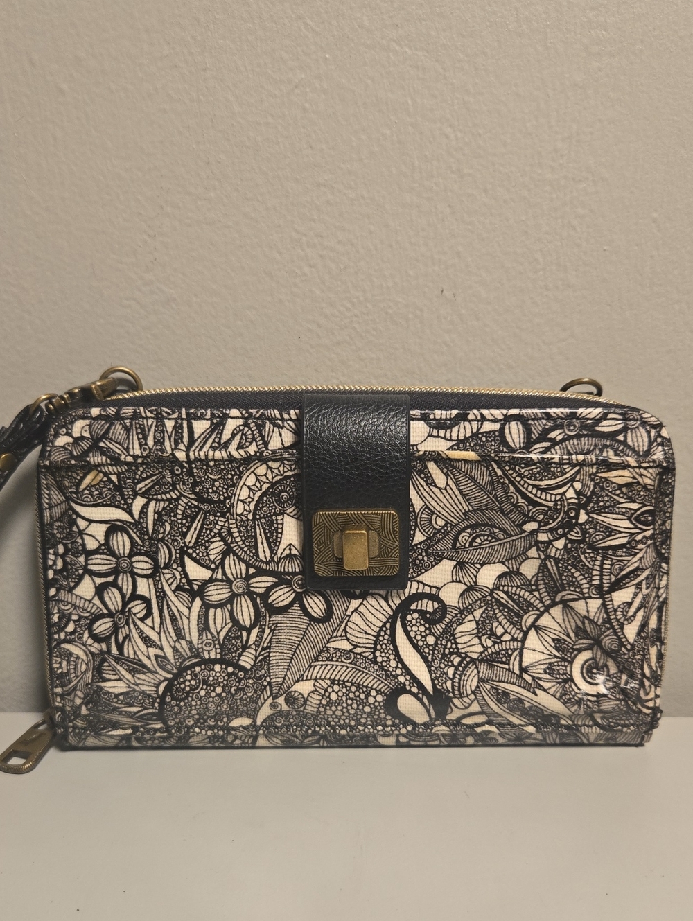 Sakroots Black Floral Sketch Wallet Crossbody with Cream Base